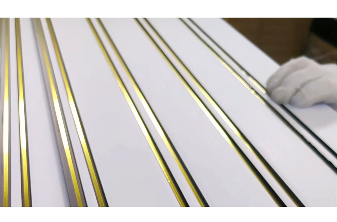 3-8mm Gold/Silver Line for PVC ceiling
